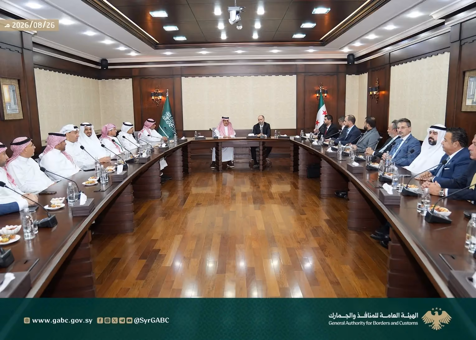 دمشق والرياض تبحثان تطوير الموانئ والمناطق الحرة