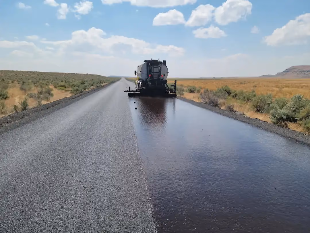 صيانة وتعبيد الطرق في مراح السهل، بلدية جنينة رسلان، طرطوس
