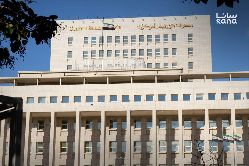 أول اعتماد مستندي لتوريد النفط منذ 14 عاماً